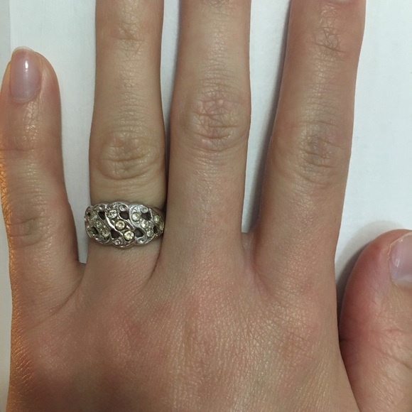 Jewelry - 🖤3/$15 Vintage Silver Ring